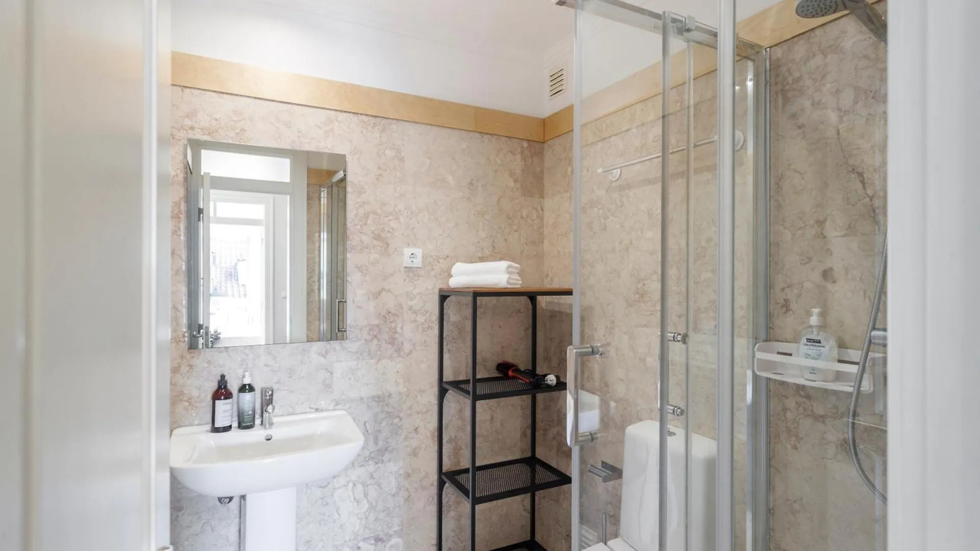 Madalena Exclusive Suites Lisbon Portugal